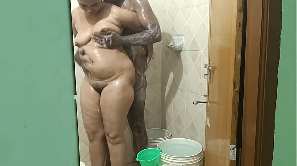 Desi Innocent Wife Hardcore Fuck thumbnail