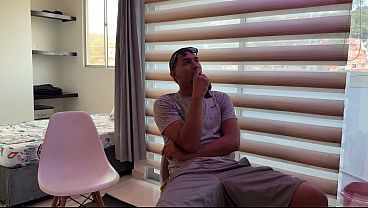 Nonton El Cornudo De Mi Amigo No Sabe Que Me Le Cojo Muy Rico A Su Mujer. thumbnail