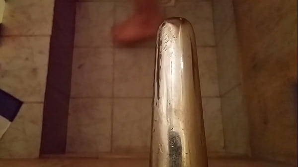 Play MP4 - Me colo la canilla mientras me ba&ntilde;o