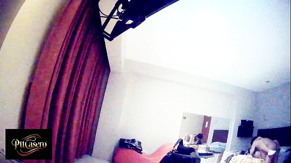 &iexcl;Alguien nos est&aacute; mirando! Grabamos esto en un hotel! PARTE 4 (FLASH - FLASH - FLASH) 