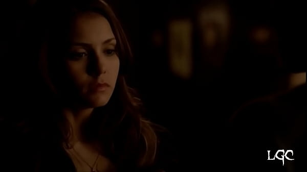 Nonton Trim.dc37b662-ba64-4a7d-b50b-0cdce6d2c119.mov thumbnail