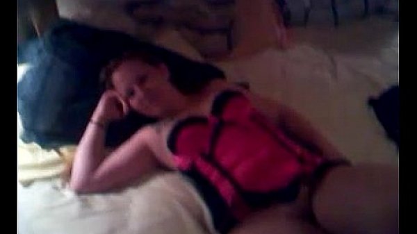 Homemade amateur wife sucking dick and fucking 