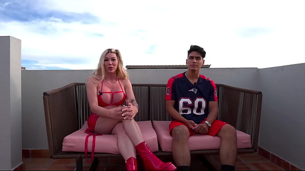 La Mayor Adiccion De Gia Itzel Son Las Vergas Jovenes Y En Este Video Se Ve Como Disfruta De Una Gran Polla thumbnail