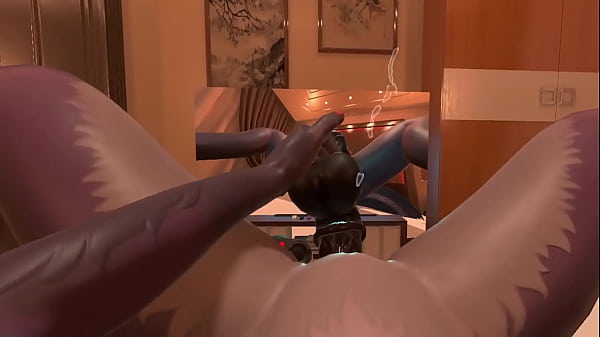 Masturbaiting with big_horse dildo