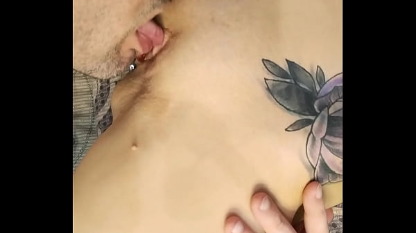 Stranger With Glasses Skill Y Licks Best Friend's Tight Vagina thumbnail