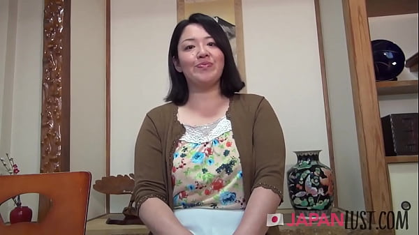 Play MP4 - Chubby Mature Japanese Babe Loves Cock Indoors And Outdoors