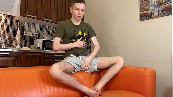 Batman Is Naughty Again But So Big! thumbnail