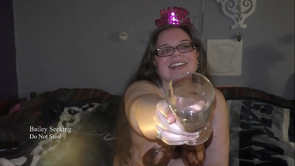 Big Beautiful Woman Birthday Cake Spit thumbnail