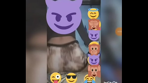 Chica de whatsapp bailando