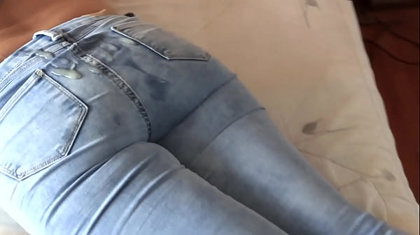 Play MP4 - You can't fuck me but grab my ass to make you cum&comma; moans Latina stepmom