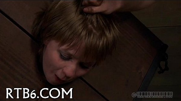 Facial castigation for pretty playgirl 