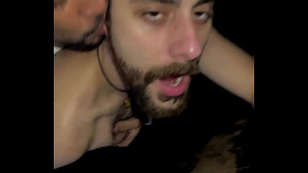 T&aacute; Frio L&aacute; Fora, Nas Cabines T&aacute; Bem Gostoso Fodendo Gays Putos. thumbnail