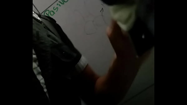 RICA MAMADA EN LA unah 