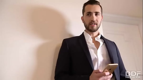 Cyber sexting on cyber monday 