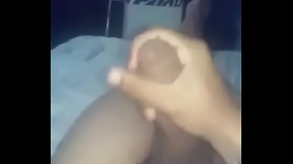 Play MP4 - Victor Matarazzo batendo punheta