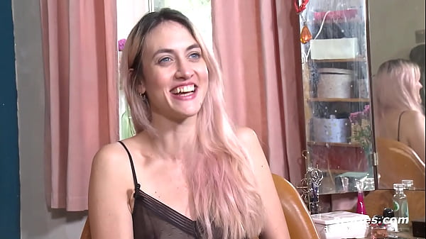 Ersties Rachel Fingers Herself to