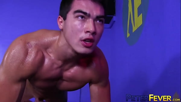 Muscular Men Fuck After Oiled Wrestling 