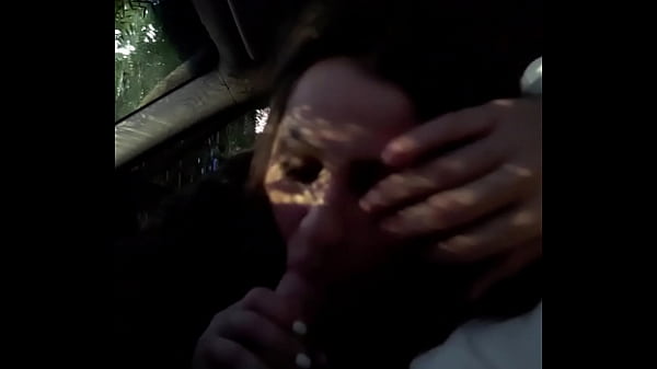 Mamada ariscada p&uacute;blica