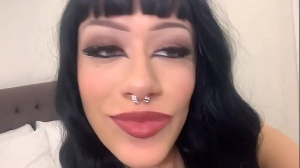 I&rsquo;m having so much fun and working hard in vegas i have another pro shoot today and paid photoshoot i fly back hom 