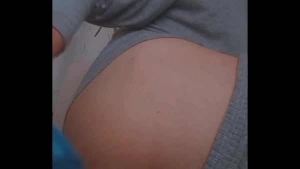 handsome skinny twink with ruptured prolapse makes fisting to himself 