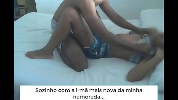 Nonton Sarro A Cunhada Pretinha De Short Dinz thumbnail