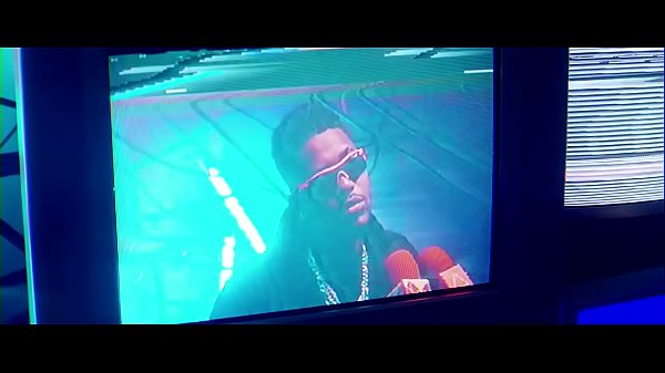 Negão do_pagode e branquelo mágico botando pra fuder a cena do