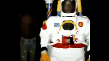 conquistando la luna