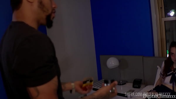 Play MP4 - PAWG Step Daughter get Face Fucked & Dick Down by Step Dad BBC