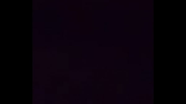 Vecina estrenando dildo