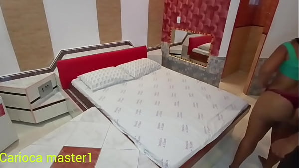 Play MP4 - Casada resolveu dar o troco no marido