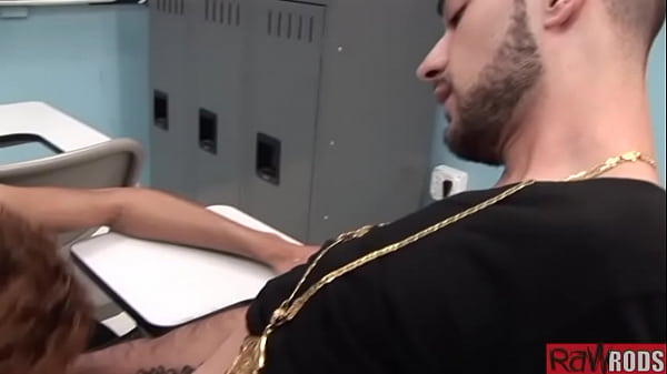 03-1011 Leon Holt   Rogelio Hernandez TEASER ENCODES1057 rawrods - High