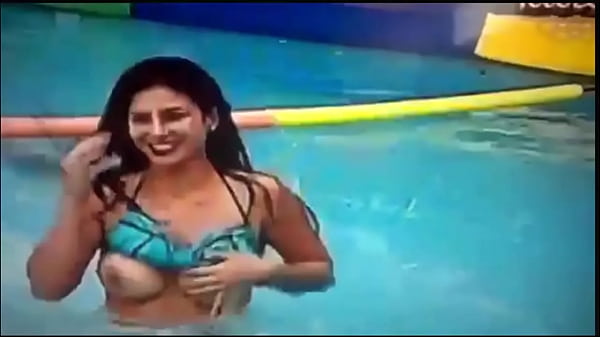 claudia ramirez muestra las tetas ricas 
