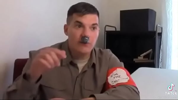 How to finger yourears