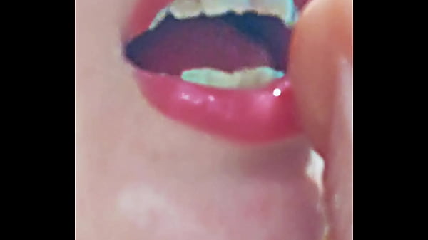 Gemmagomory mamada asmr 