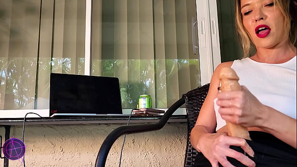 Tiffany Fox Futanari thumbnail