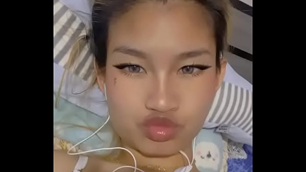 Let's flirt with Delia Sugar 