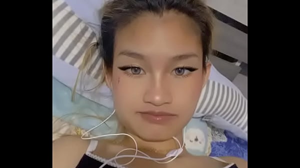 Nonton Let's Flirt With Delia Sugar thumbnail