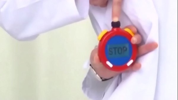 Nonton Hot Kissess thumbnail