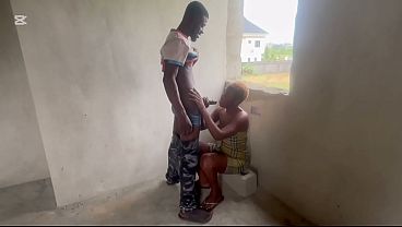 Play MP4 - LEKKI BANGERS&colon; DAD SHOLA LIKE TO FUCK MUM SHOLA BEFORE HIM GO TO WORK