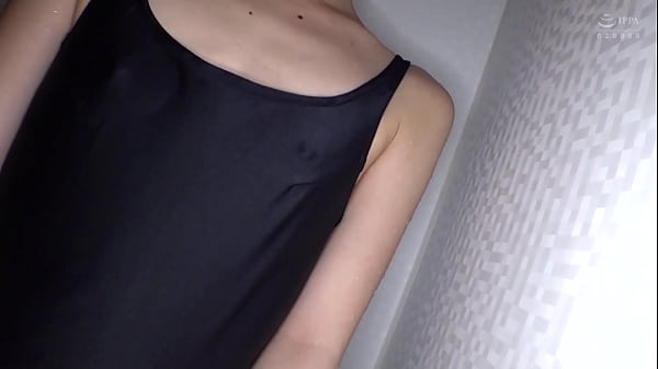 Play MP4 - JKの教え子とのプライベートハメ撮り。ちっぱいバリカタ乳首でちんコキ。挿入感に近いベロチュー手コキ&乳首舐め手コキ。まんまるプリ尻を壊れるほどに突きまくる。