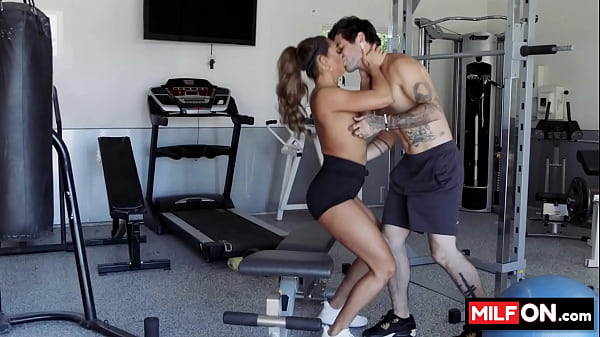 Sexy busty slut_seduces_guy at the gym and fuck_him good Aila Donovan Lucky Fate