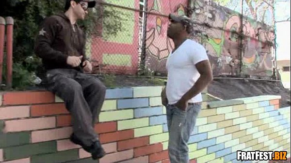 Play MP4 - Horny black guy sucking friends cock