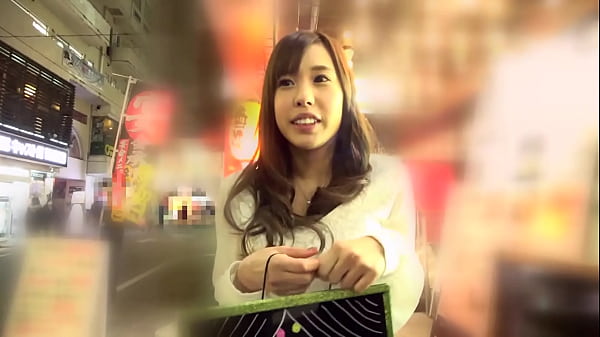 店長があんまりsexしてくんないから浮気しちゃお～池袋で目をつけていたガールズバー店員のこのみちゃん(22)にアタック。 thumbnail