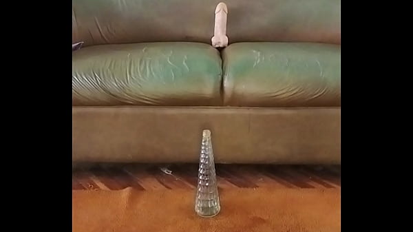 LISA IN BOTTLE CONE