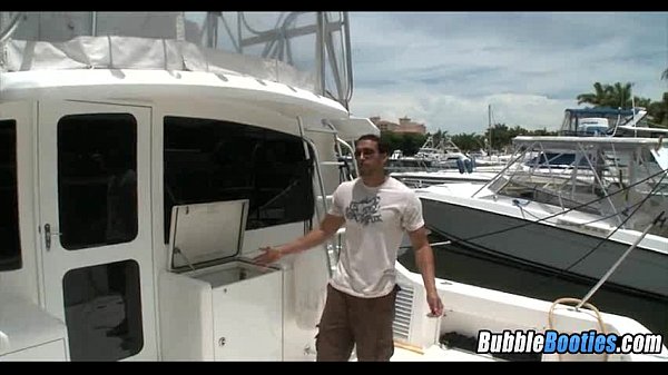 Do_you wantto see_my boat