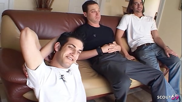 Nonton Green Eyes Black Hair Beauty Pick Up And Talk To First Blowbang And Bukkake Group Casting Sex With 4 Big Dick Guys thumbnail