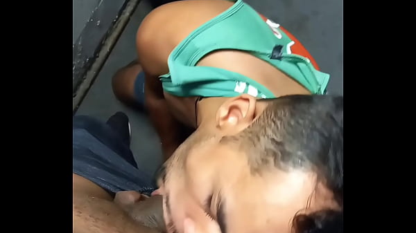 Play MP4 - Mamou o flanelinha Dotado no estacionamento&period;