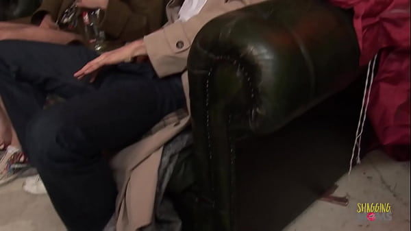 Play MP4 - Dirty men do not want food from the blonde milfs but a foursome involving their big boobs