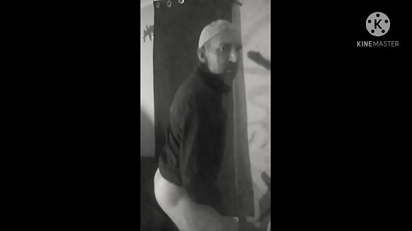 Play MP4 - DIVA DICK Hear You Coming