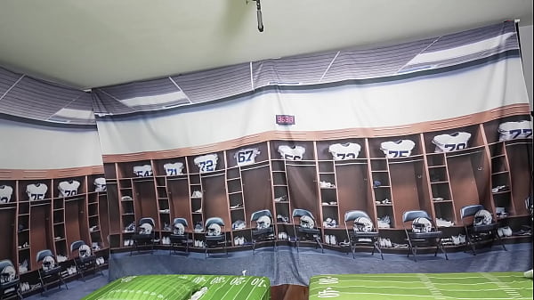 Nonton Cheerleader Slut Fucks Entire Football Team And Gets Covered In Cum Part 1 thumbnail